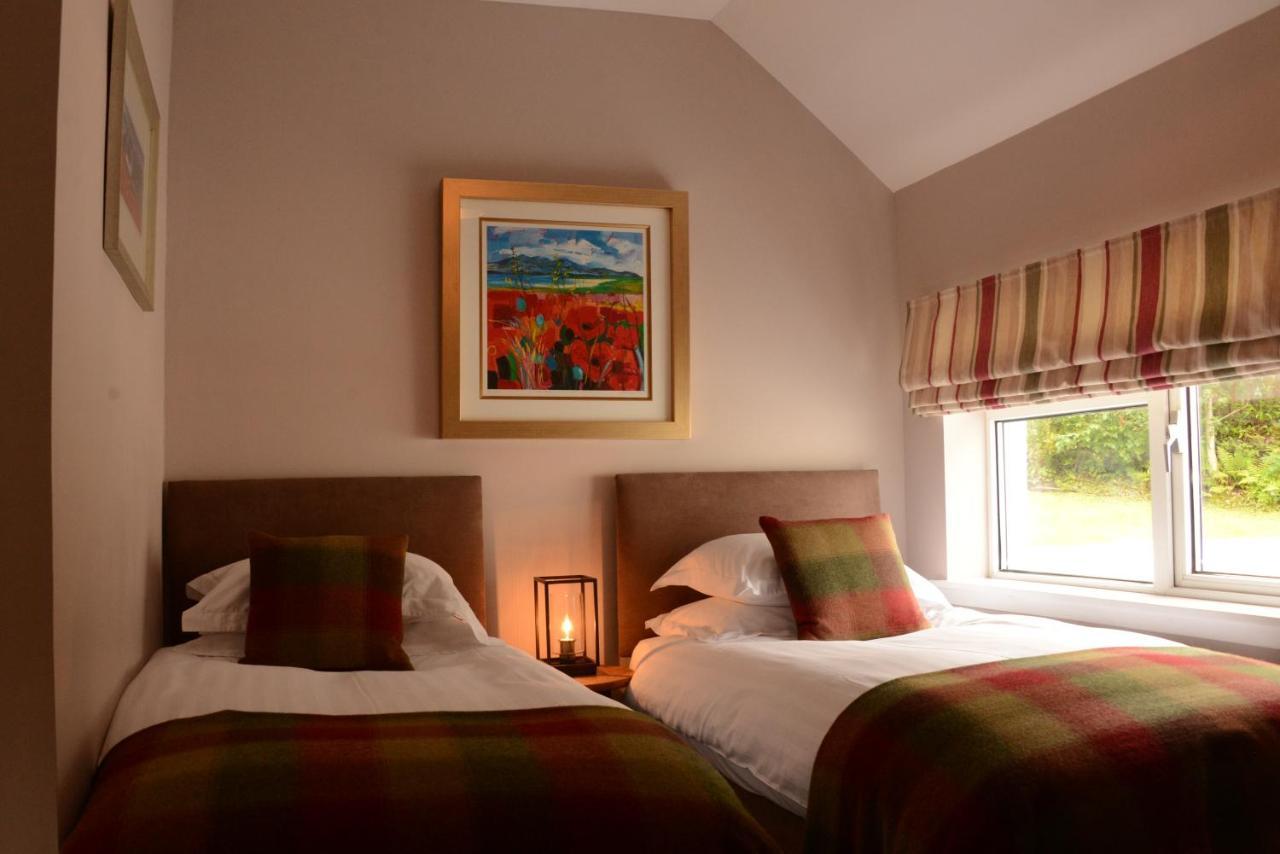 Springbank Bed & Breakfast Mallaig Exterior photo